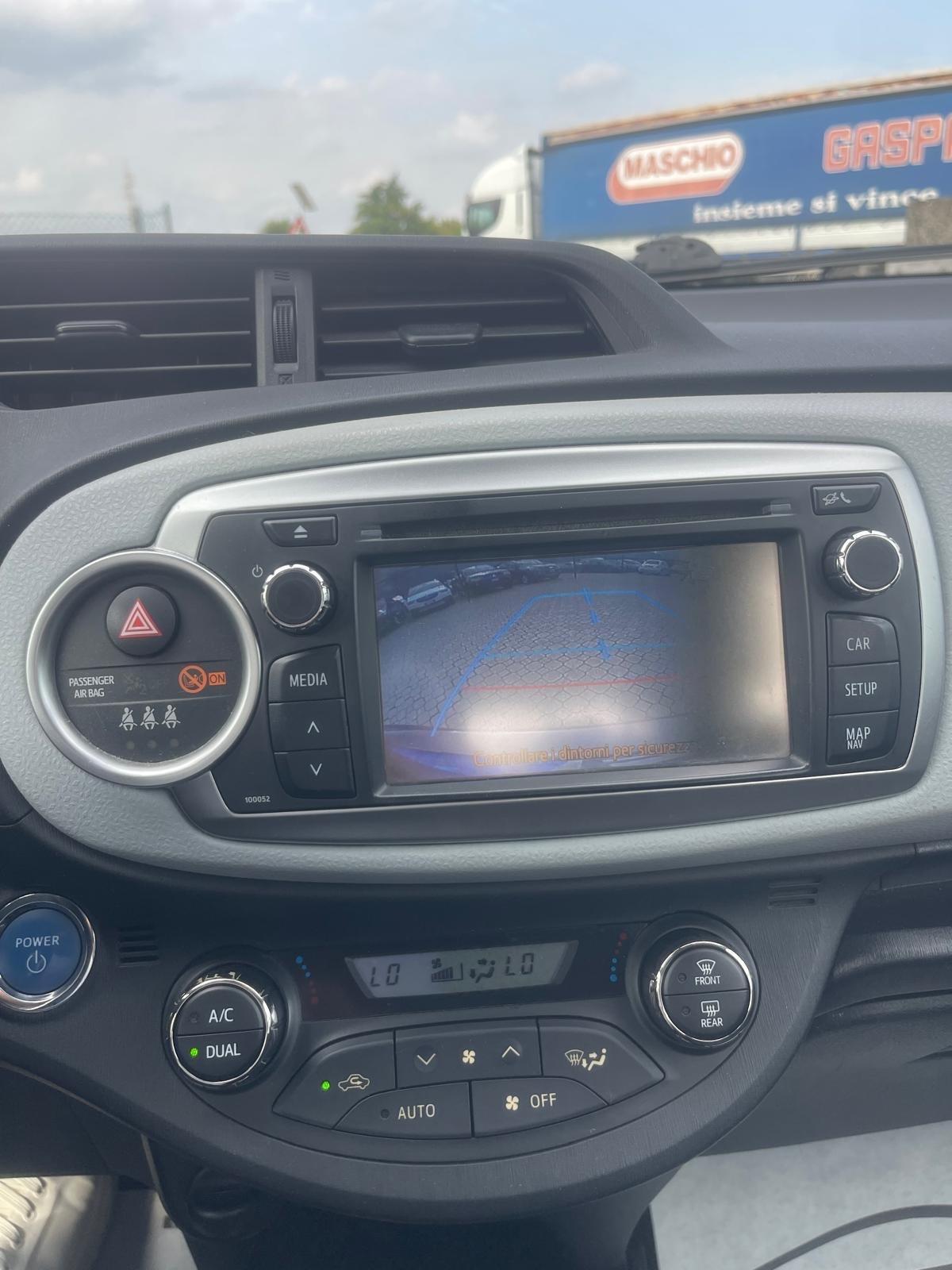 Toyota Yaris 1.5 Hybrid 5 porte Lounge Più