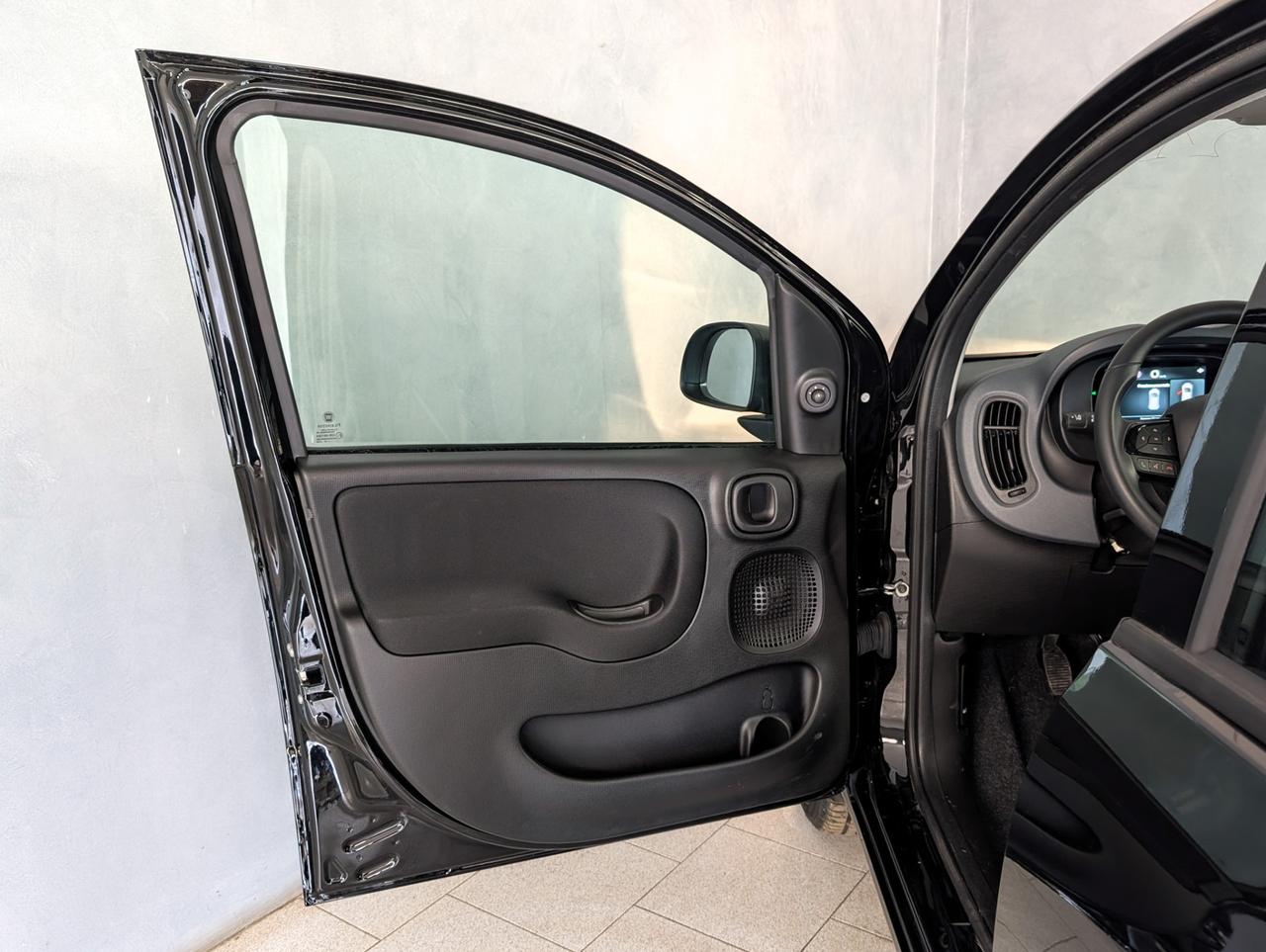 Fiat Panda 1.0 Hybrid 70cv Pandina Icon