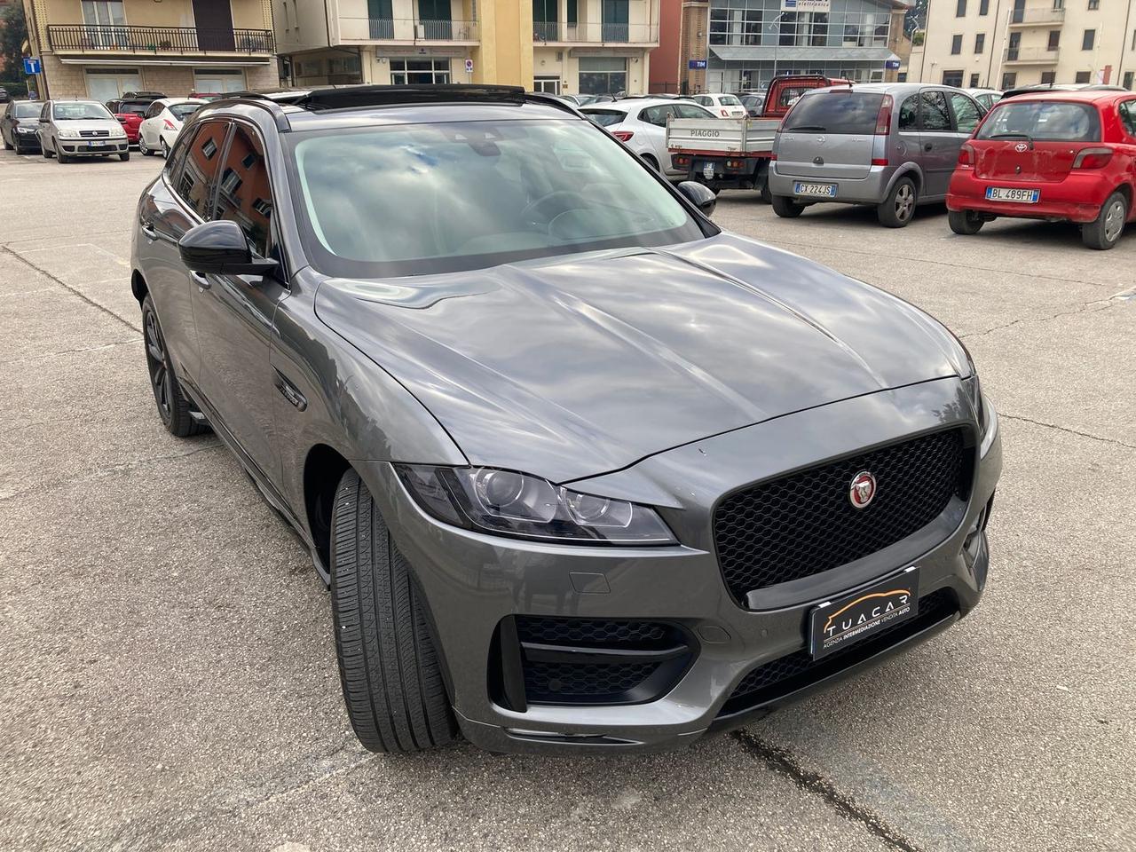 Jaguar F-Pace 2.0 20d Turbo R- #8436