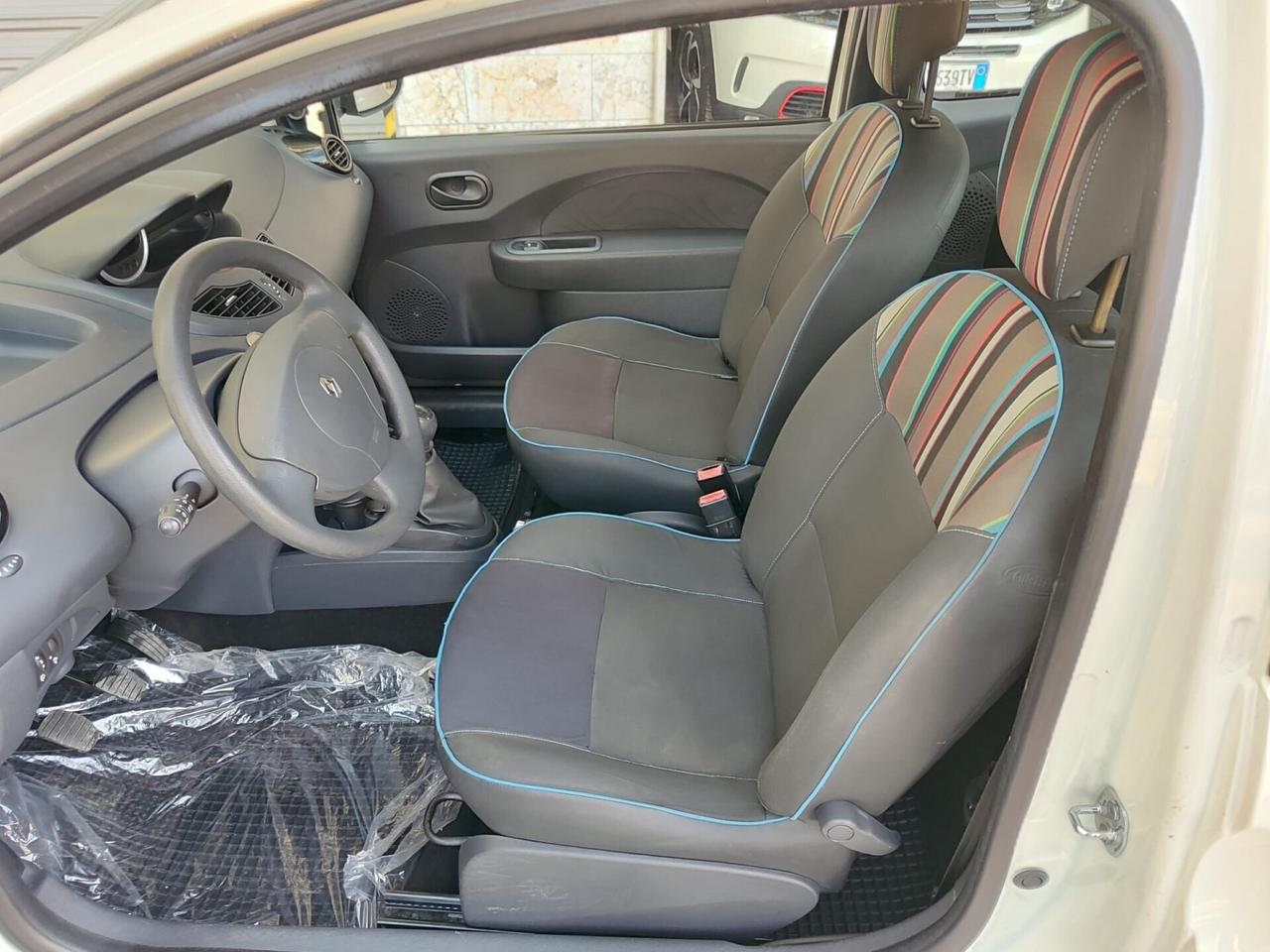 Renault Twingo 1.2 BENZINA 2013!!!