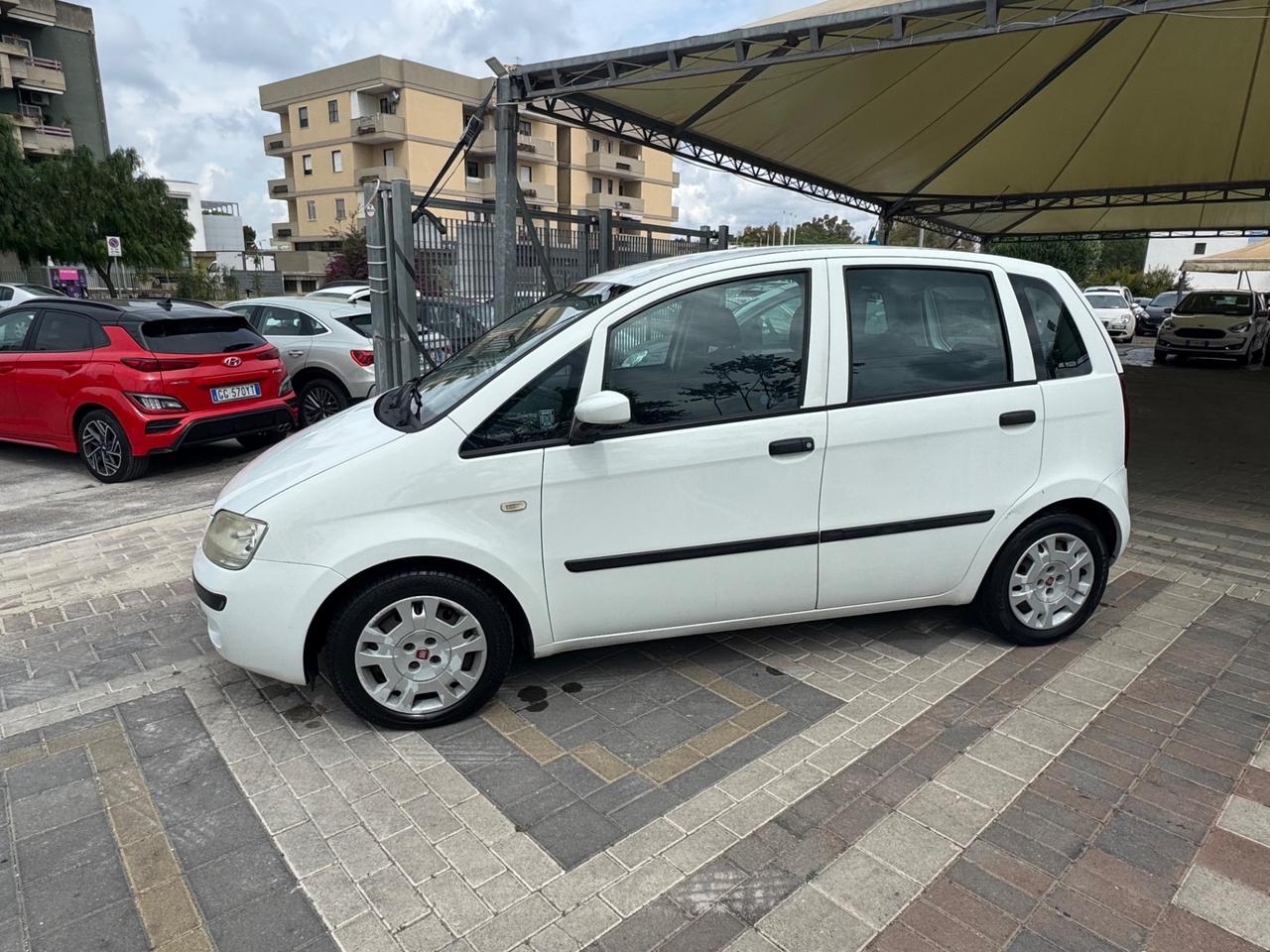 Fiat Idea 1.3 Multijet 16V 70 CV BlackEnergy Cambio Automatico