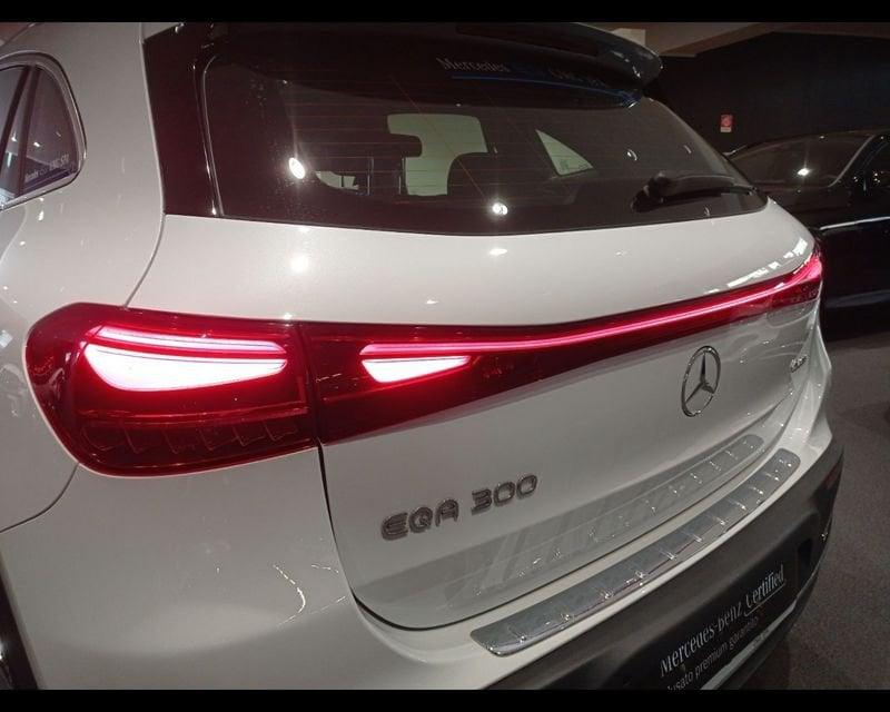 Mercedes-Benz EQA 300 Progressive Advanced 4matic
