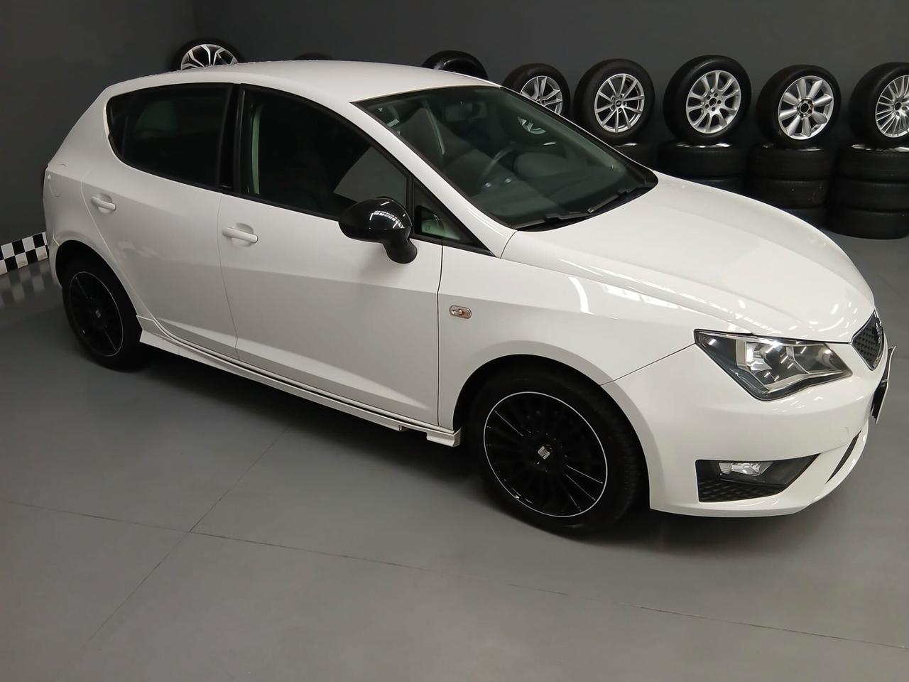 Seat Ibiza 1.0 EcoTSI 95 CV S/S 5p. Connect Grey all.FR motore Km 16000