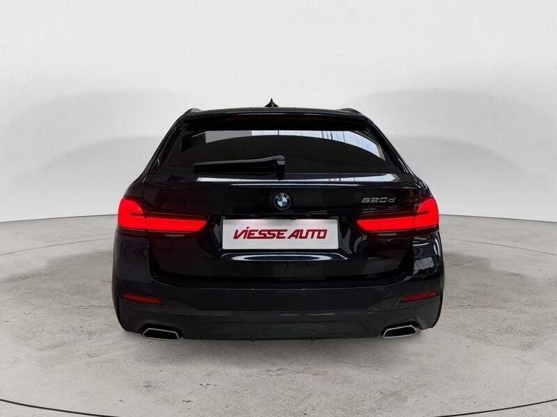 BMW Serie 5 518d 48V Touring Msport