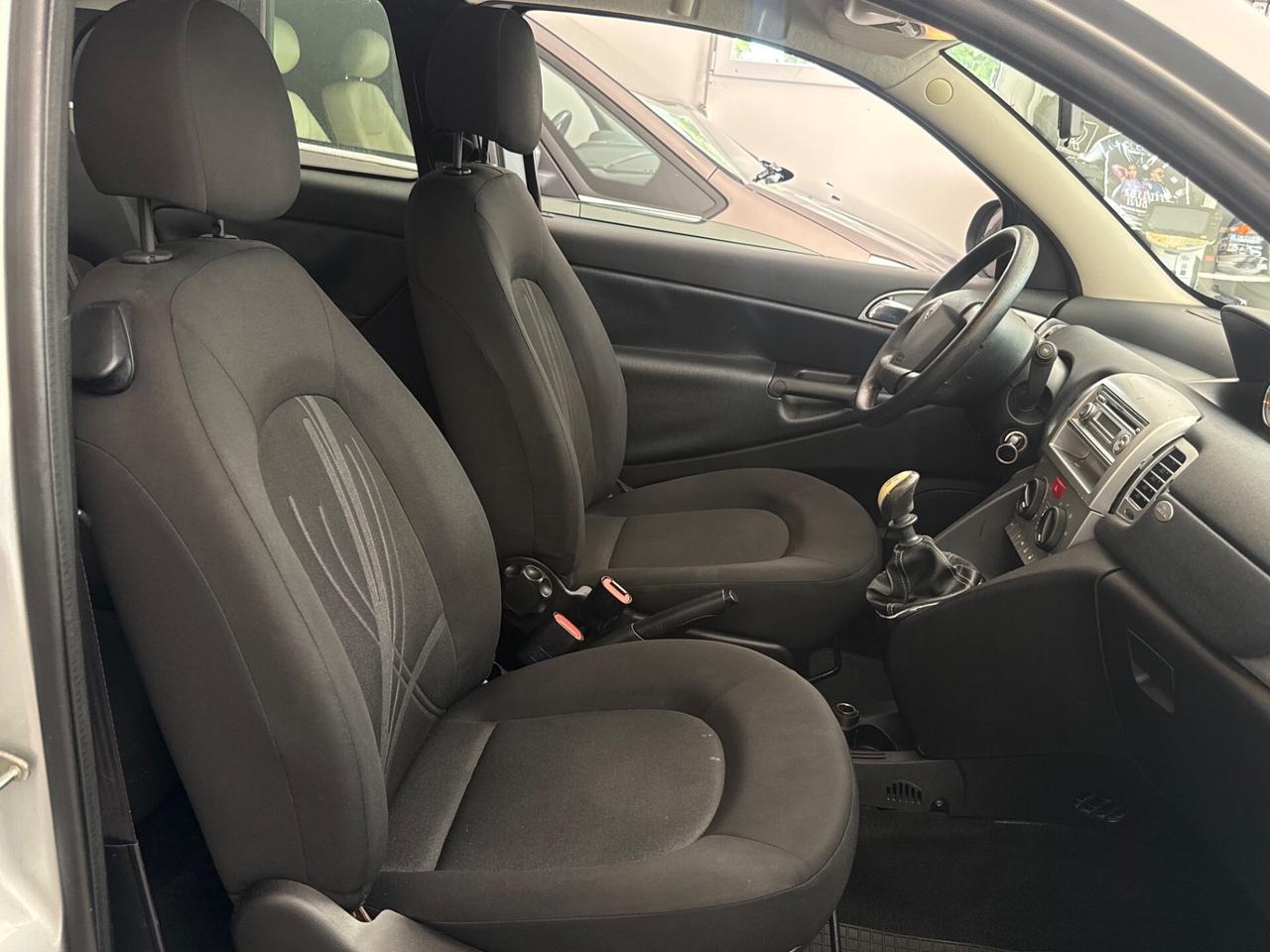 Lancia Ypsilon 1.2 benzina 93.000KM