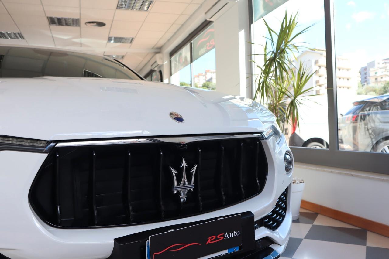 Maserati Levante V6 430 CV S AWD Gransport