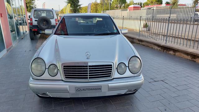 MERCEDES-BENZ E 200 cat Avantgarde OK Neopatentati