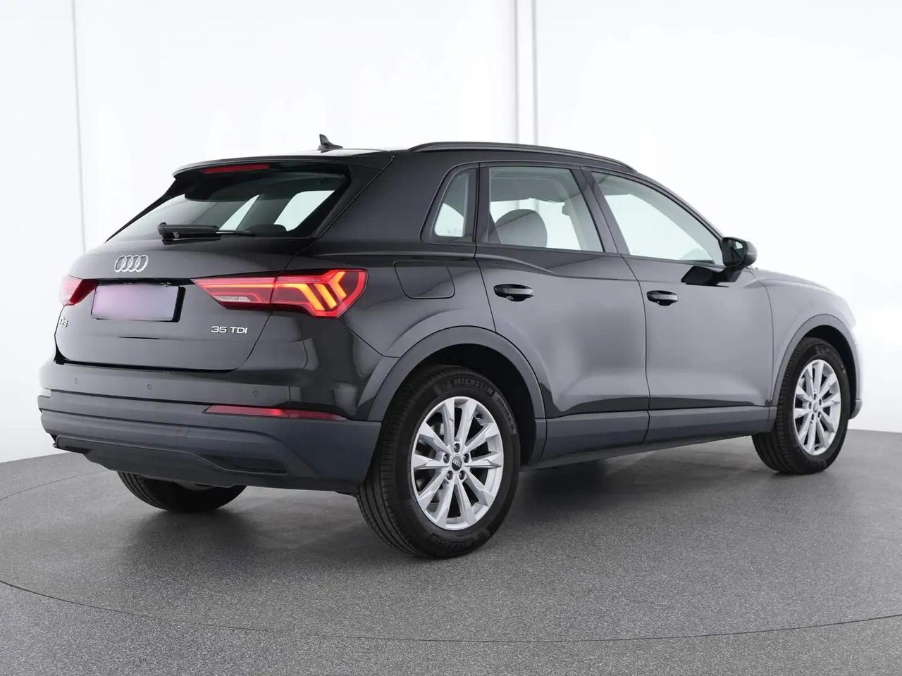 Audi Q3 35 TDI S tronic