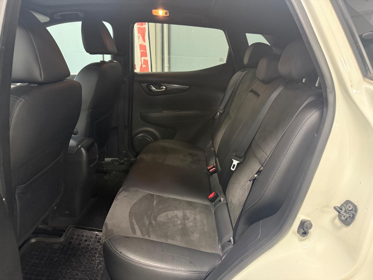 Nissan Qashqai 1.6 dCi 2WD Visia 131CV Manuale