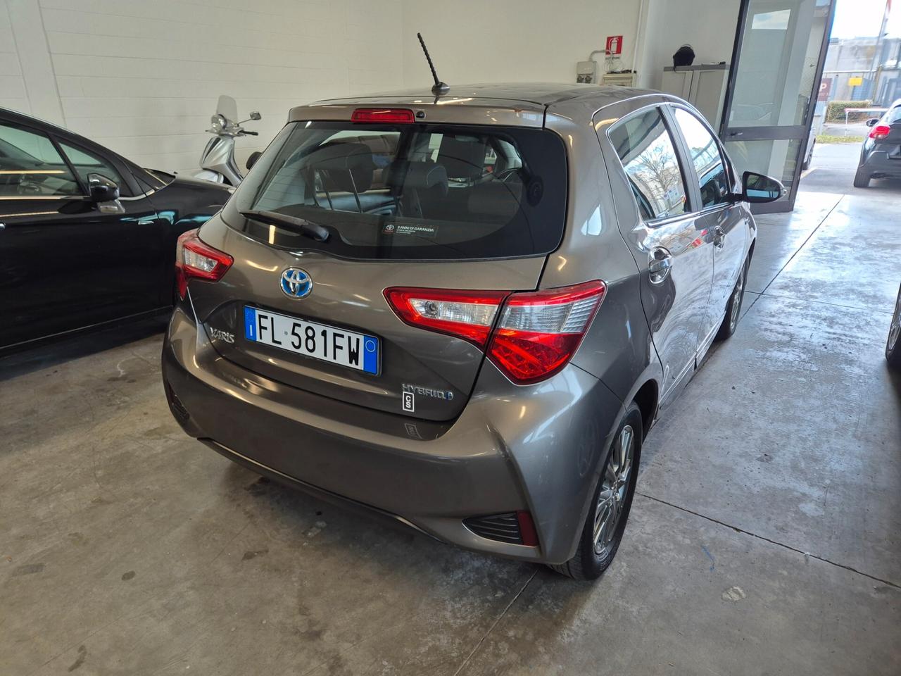 Toyota Yaris 1.5 Hybrid 5 porte Cool GRANDINATA
