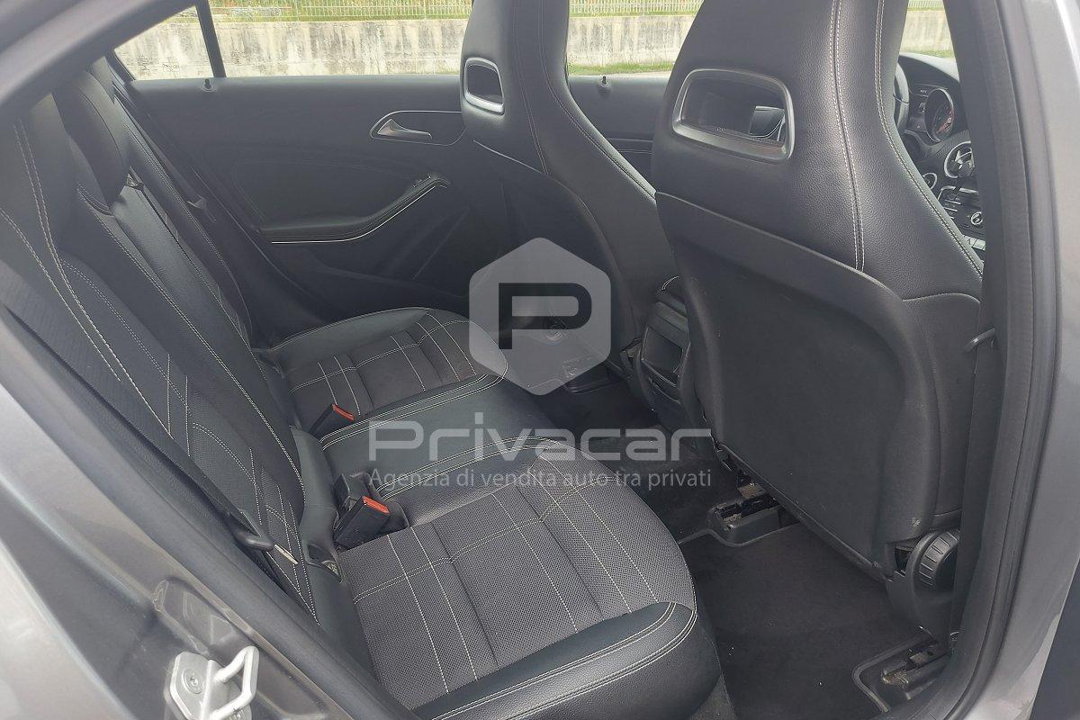 MERCEDES A 180 d Business