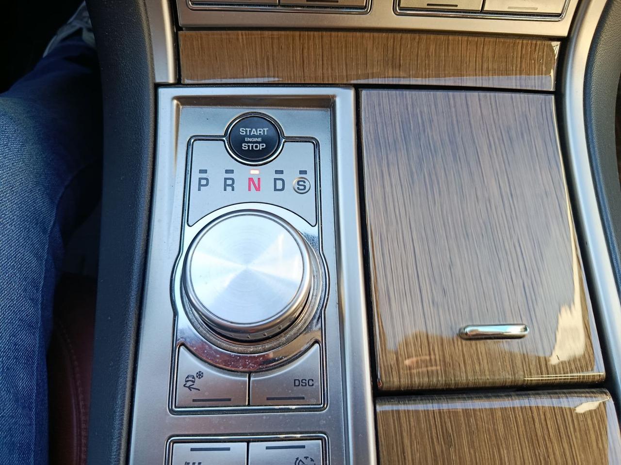 Jaguar XF Portfolio 3.0 D S #7681