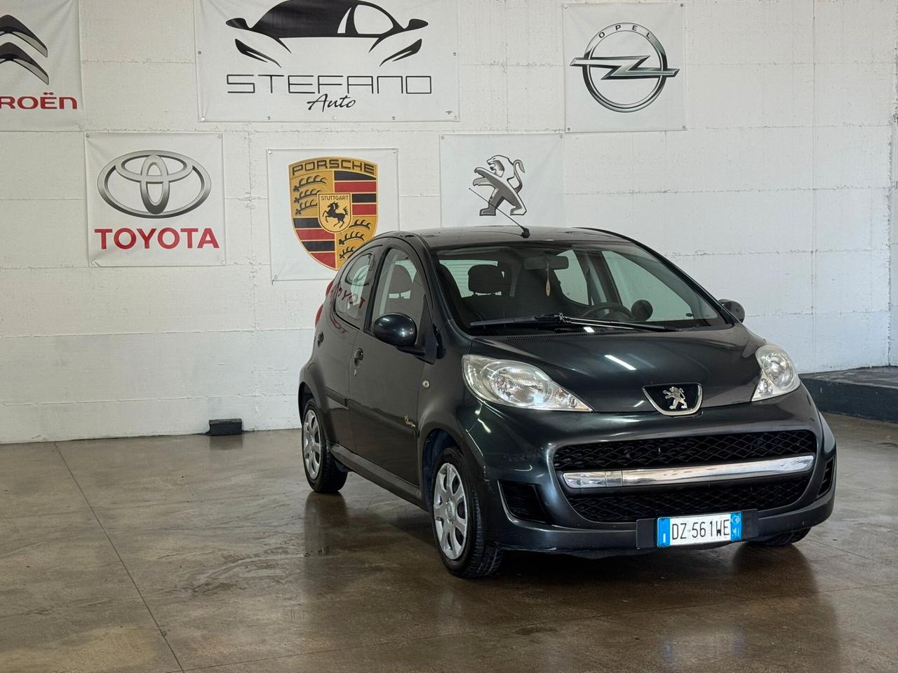 Peugeot 107 1.0 68CV 5p. Desir