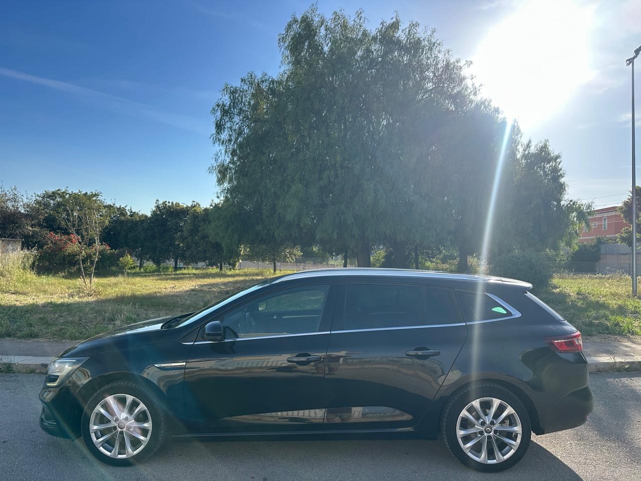 Renault MEGANE 1.5 DIESEL 2017 - AUTOMATICA