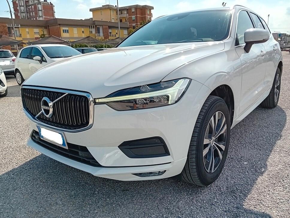 Volvo XC60 B4 (d) AWD Geartronic Momentum Pro
