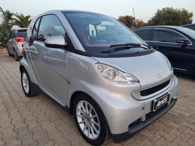 SMART - Fortwo - 1000 52 kW MHD coupé passion