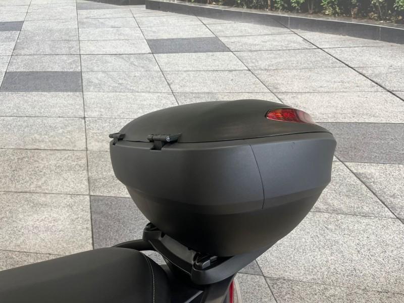 Sym HD 300