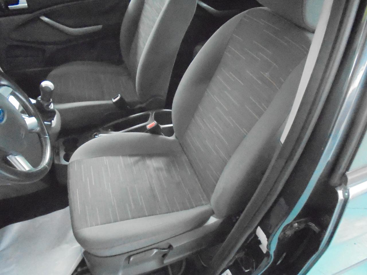 Ford Focus C-Max 1.6 TDCi (90CV)