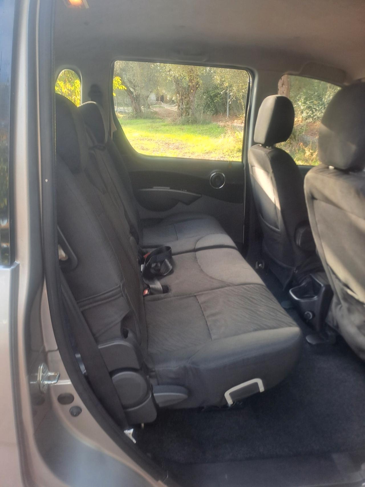 Mahindra Quanto C8 2.2 4x4 N1