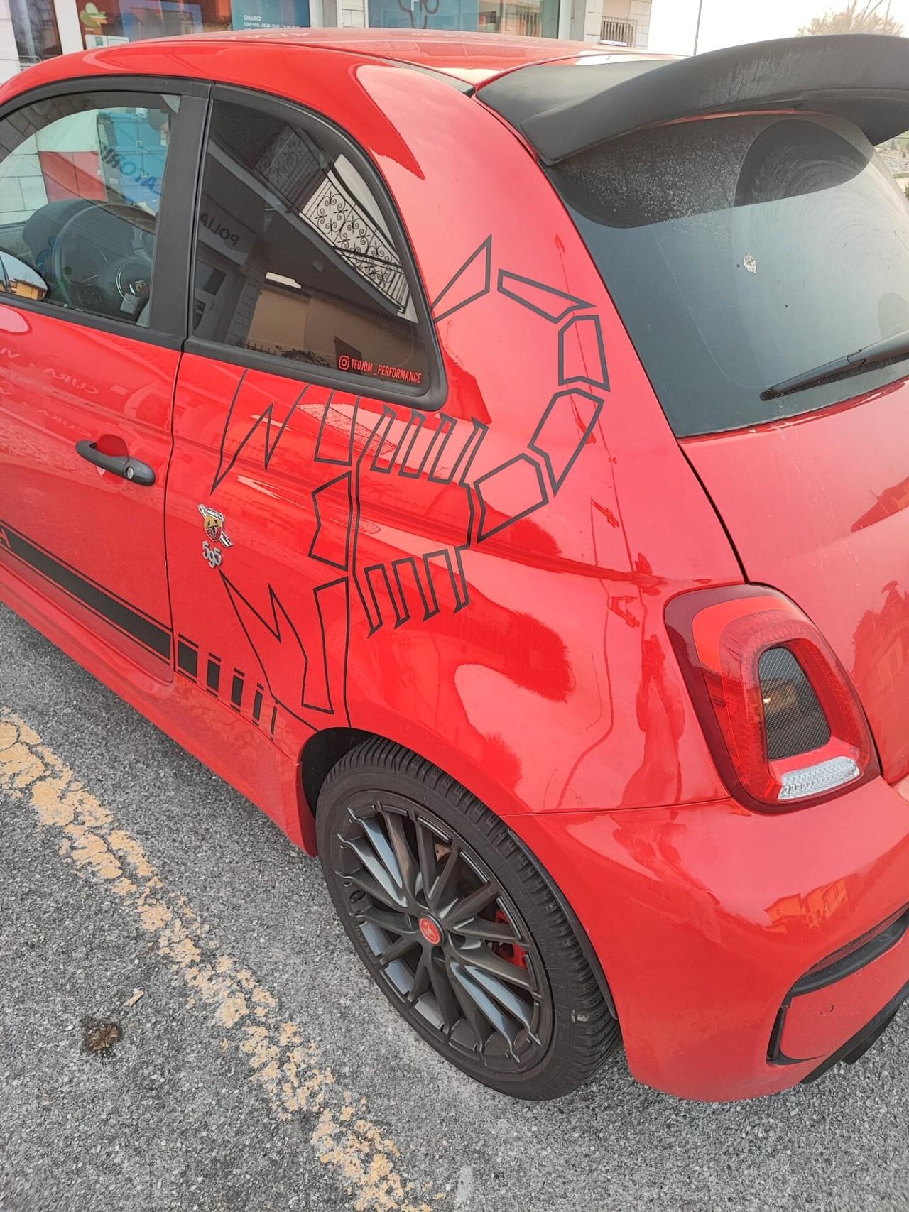 Abarth 595 1.4 Turbo T-Jet 180 CV Competizione