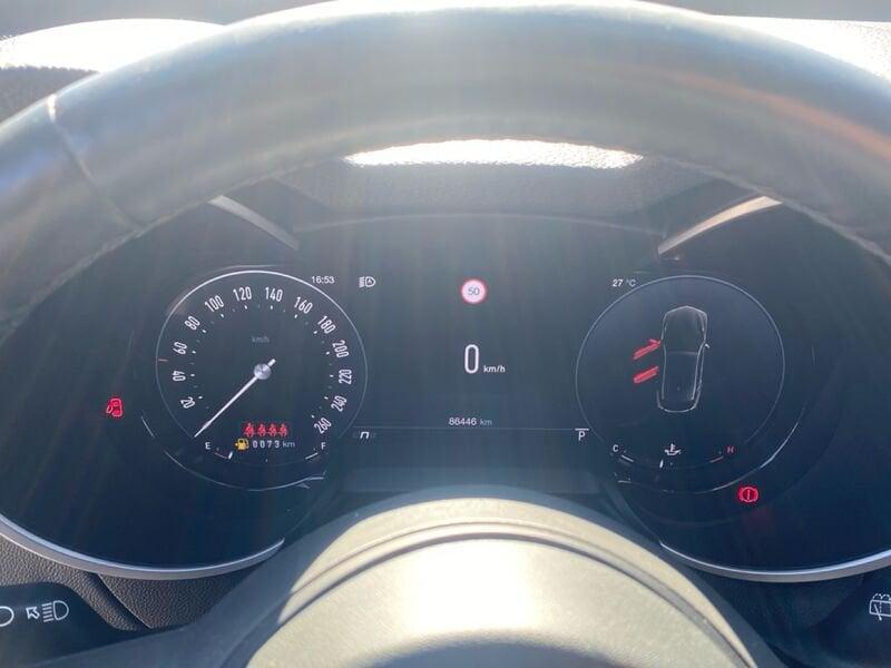 Alfa Romeo Stelvio 2.2 TD 160 CV Ti AT8 RWD