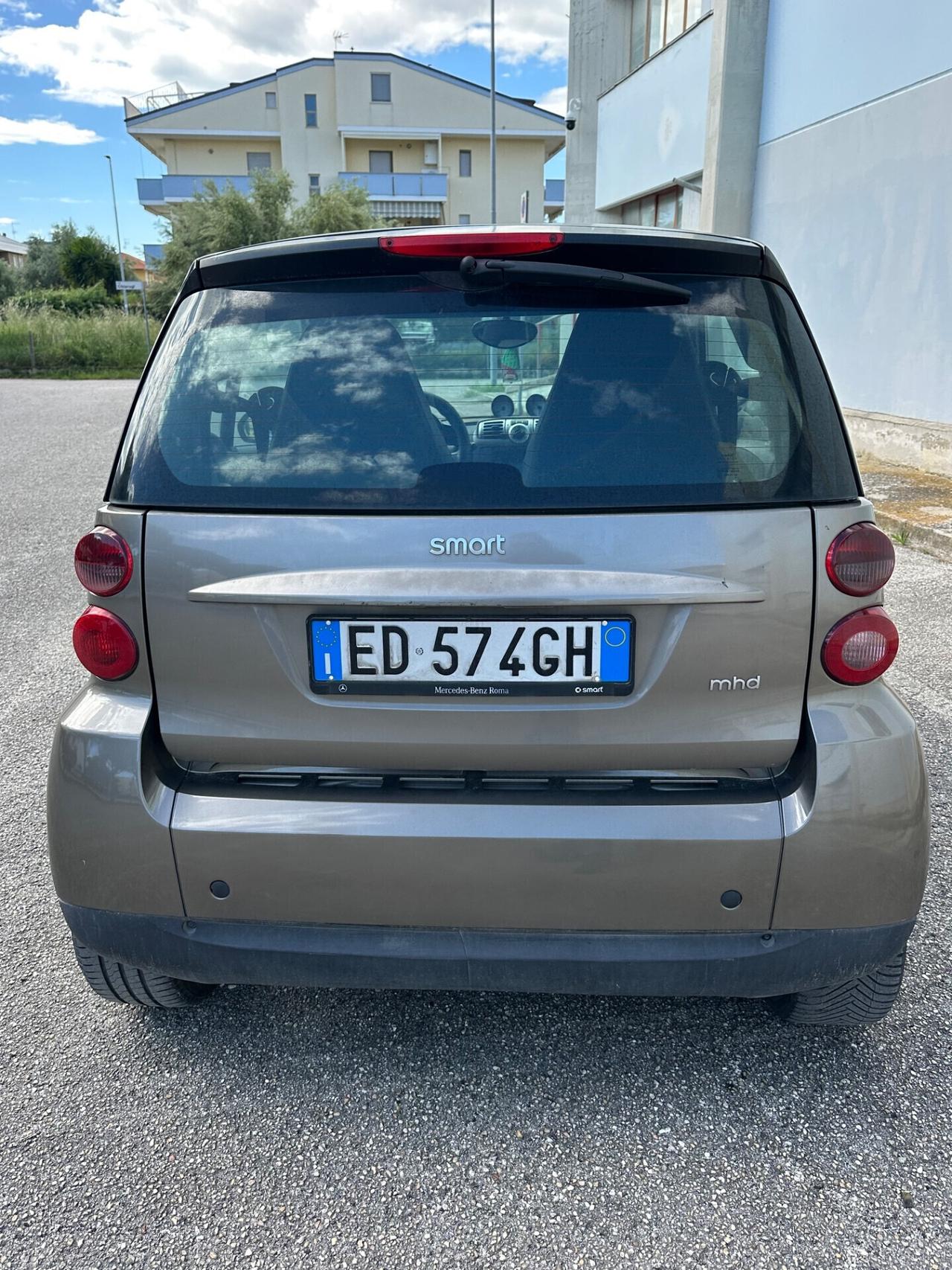 Smart ForTwo 1000 52 kW MHD 2010