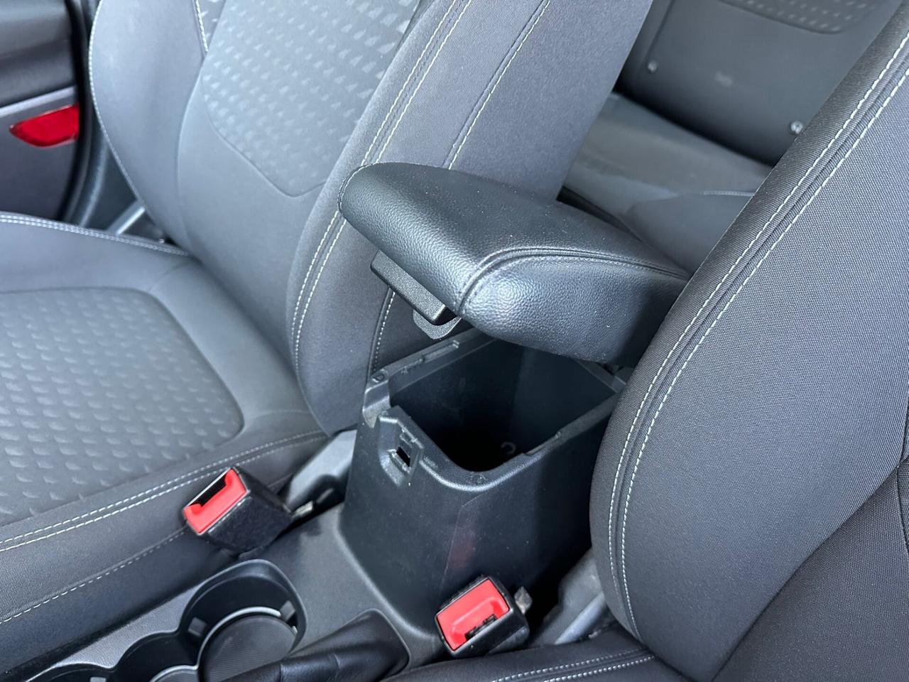 Ford Fiesta Titanium. Prezzo reale! no promo finanziamento