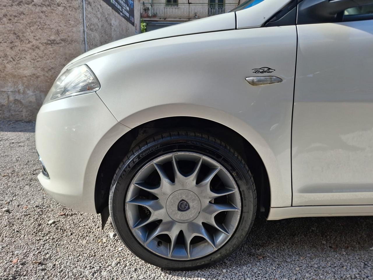 Lancia Ypsilon 1.3 MJT 16V 95 CV 5 porte S&S Platinum