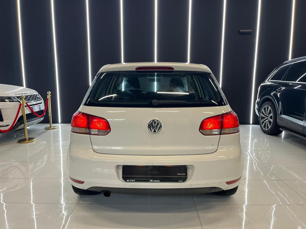 Volkswagen Golf 1.6 TDI DPF 5p. Comf. BlueM. Tech. OK NEOPATENTATI