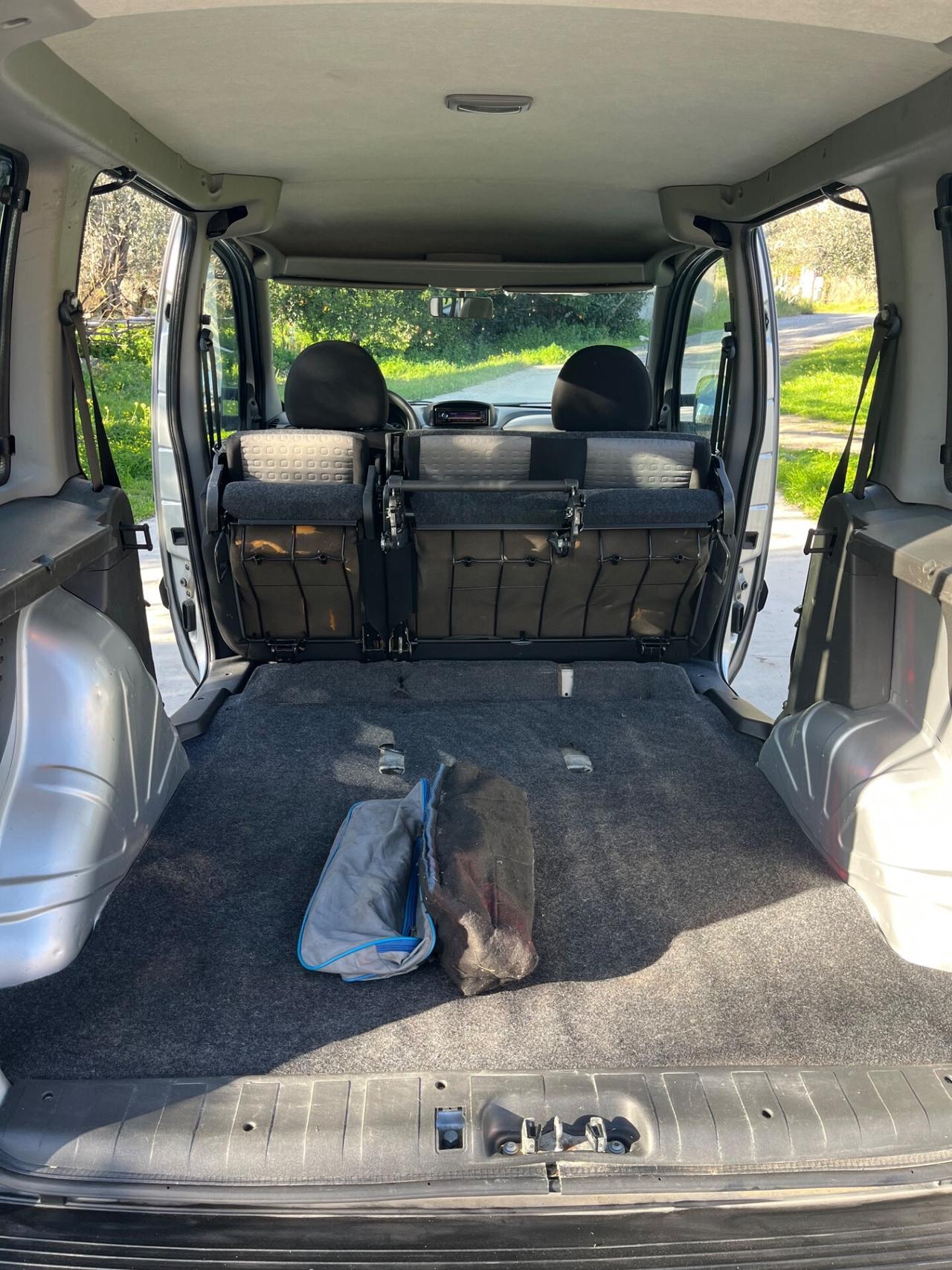 Fiat Doblo 1.3 MTJ 85CV EURO4 DA VETRINA NORD NUOVO