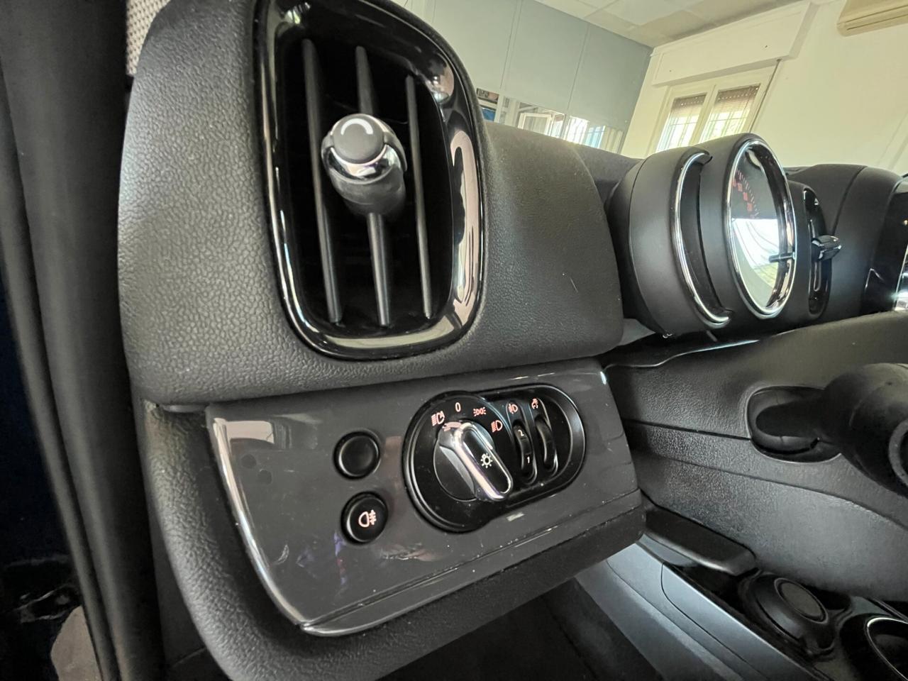 Mini One Countryman 1.5 benzina Automatica
