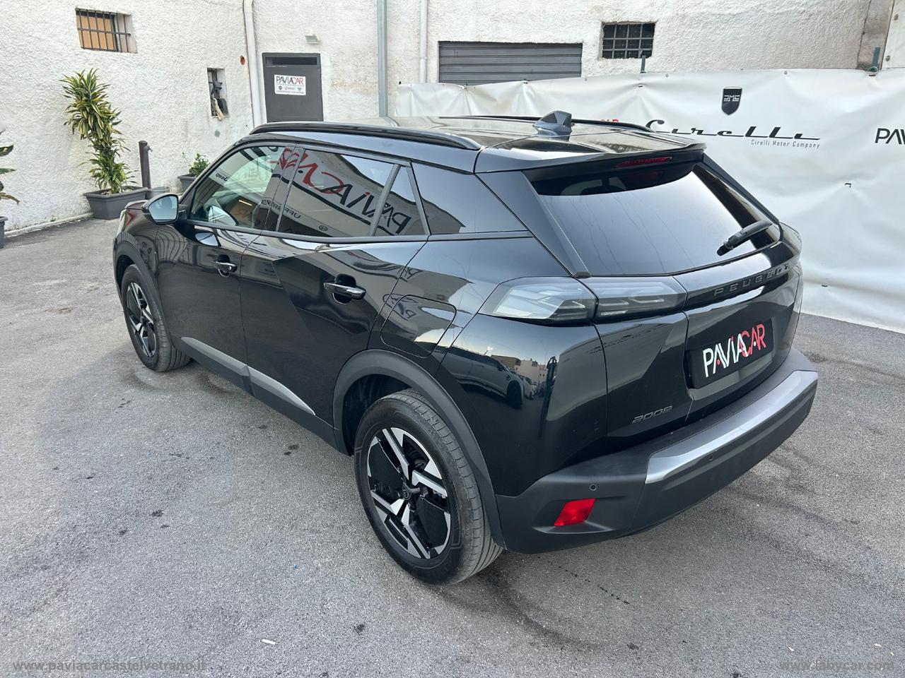 PEUGEOT 2008 PureTech 100 S&S Allure