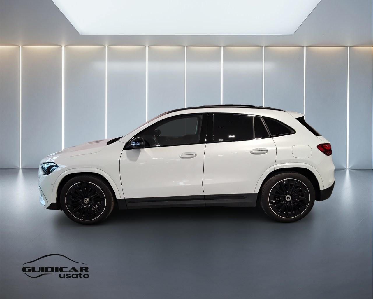 Mercedes-Benz GLA-H247 2023 - GLA 200 d AMG Line Premium auto
