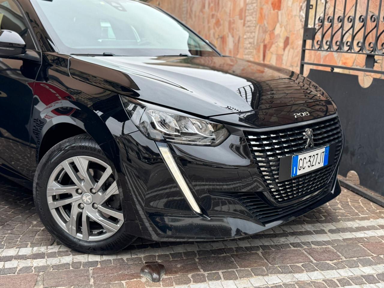 Peugeot 208 BlueHDi 100 Allure