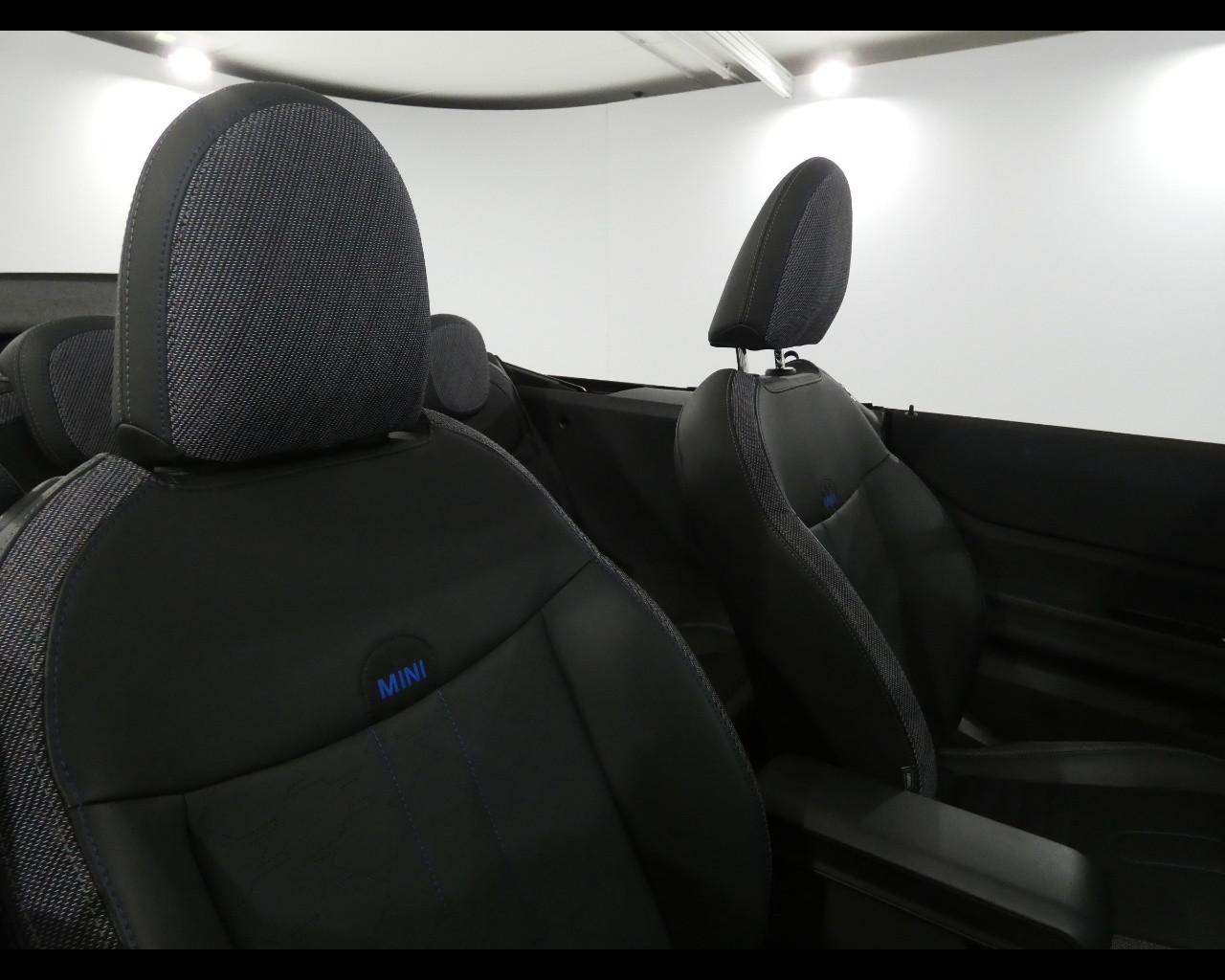 MINI Mini CooperCbr(F67) - Mini Cooper C Classic Cabrio