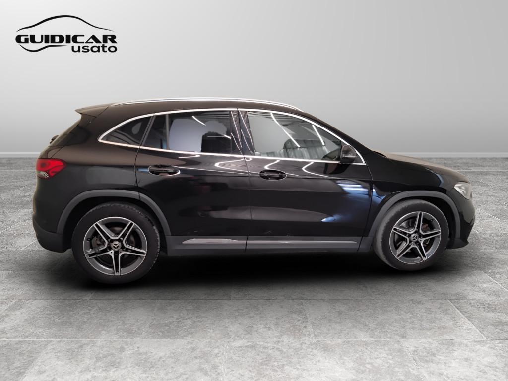 Mercedes-Benz GLA-H247 2020 - GLA 200 d Premium 4matic auto
