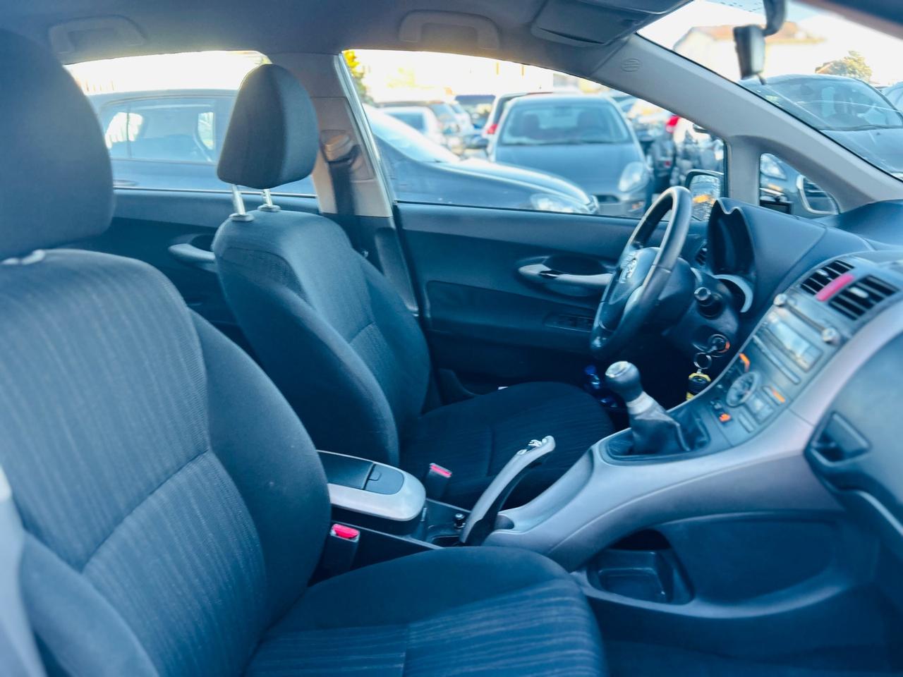 Toyota Auris 1.4 D-4D 5 porte Sol MY'08