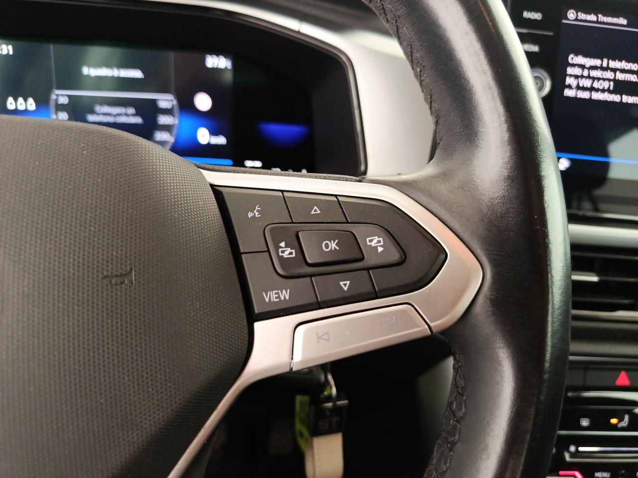 VOLKSWAGEN T-Roc - T-Roc 1.0 TSI Life