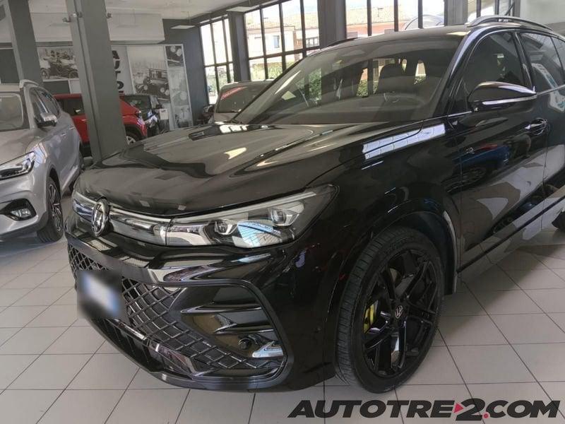Volkswagen Tiguan Tiguan 2.0 tdi R-Line 150cv dsg