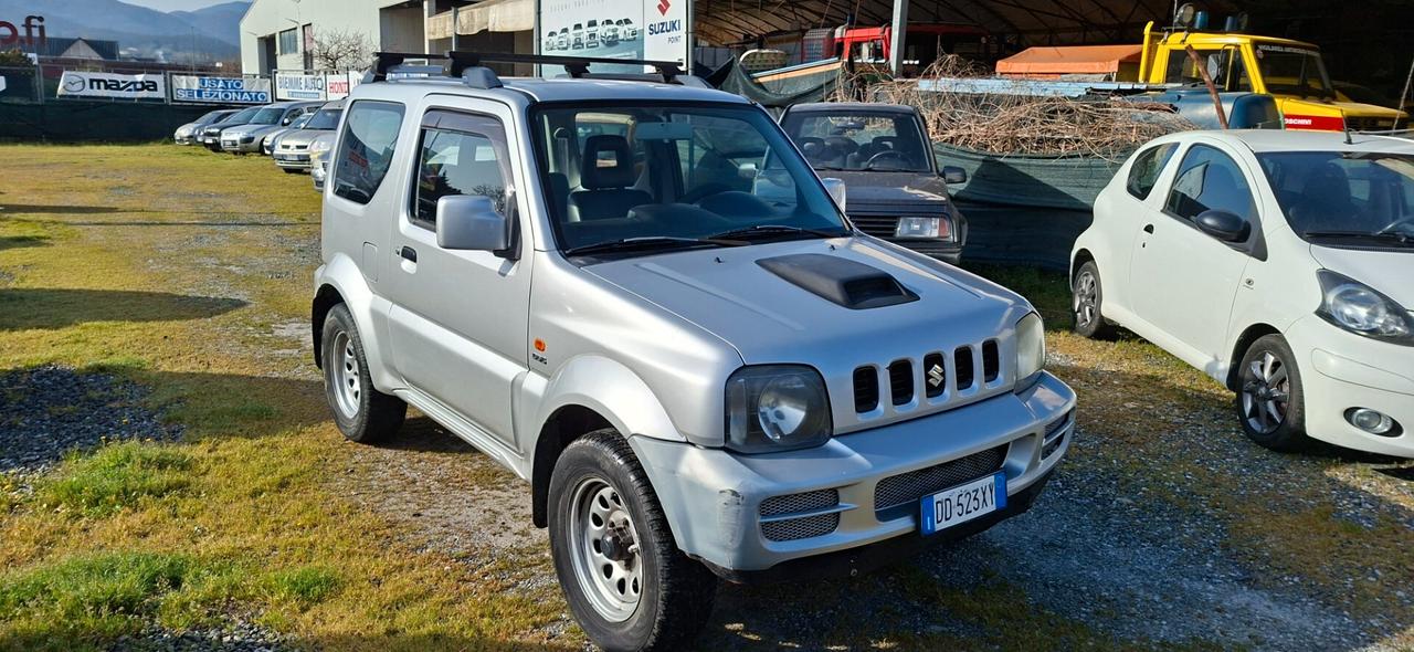 Suzuki Jimny 1.5 DDiS 4WD JLX-GANCIO TRAINO+CARRELLO