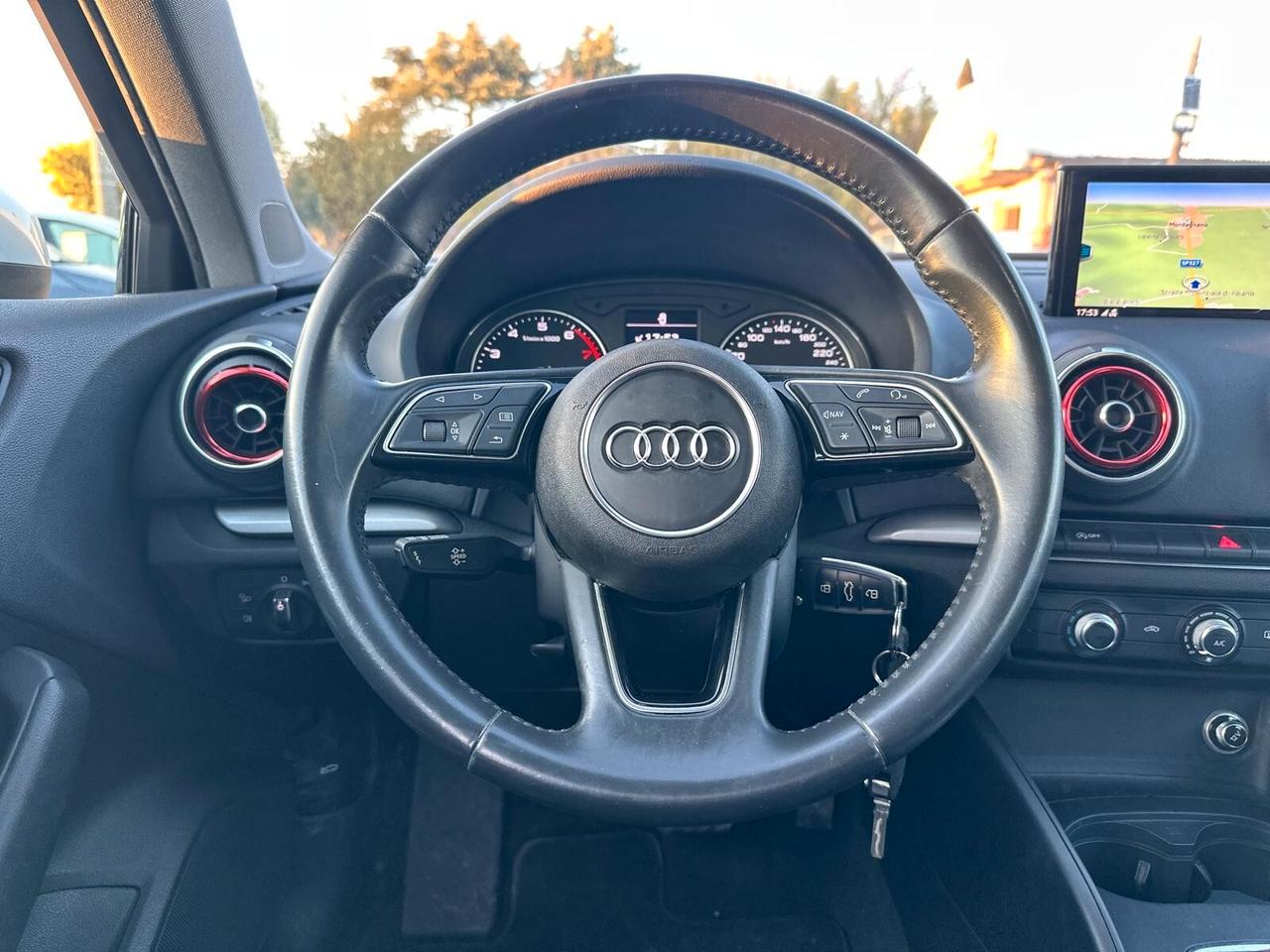 Audi A3 SPB 30 g-tron S tronic IN RIENTRO