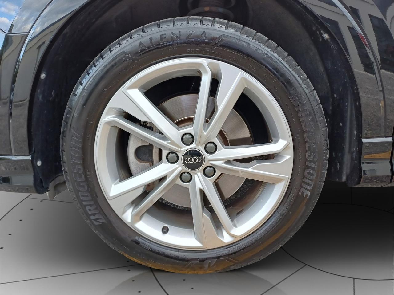 Audi Q3 40 2.0 tfsi s line edition quattro s-tronic