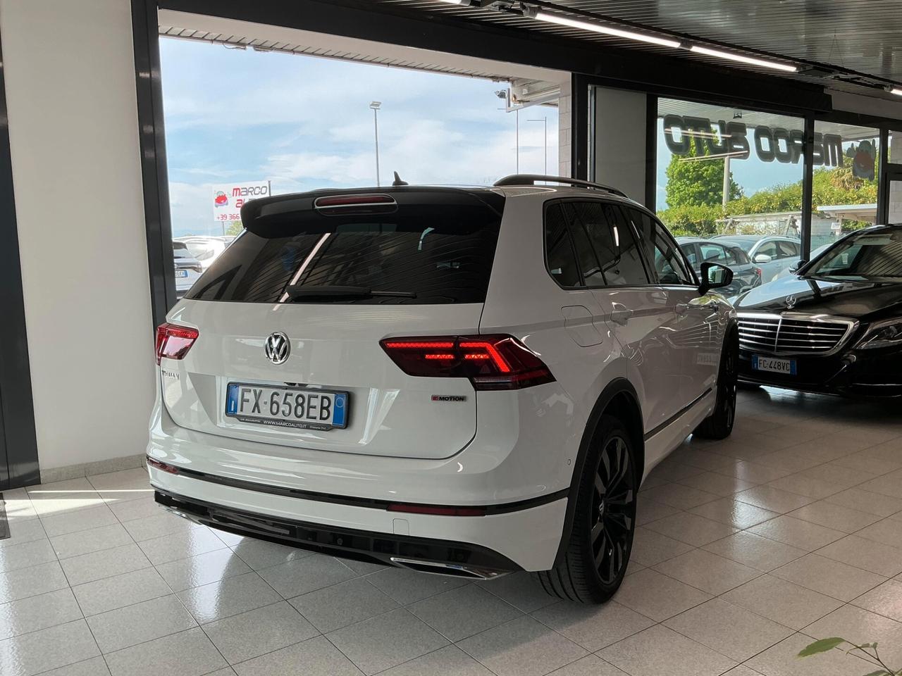 Volkswagen Tiguan 2.0 Diesel R-Line Cambio Automatico 4x4
