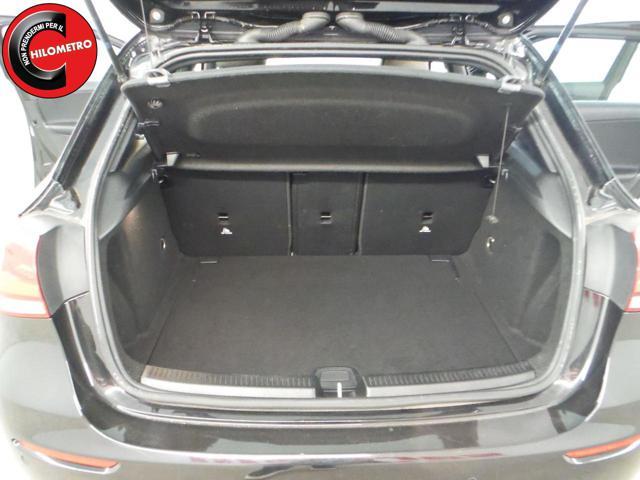 MERCEDES-BENZ A 180 d Automatic Business