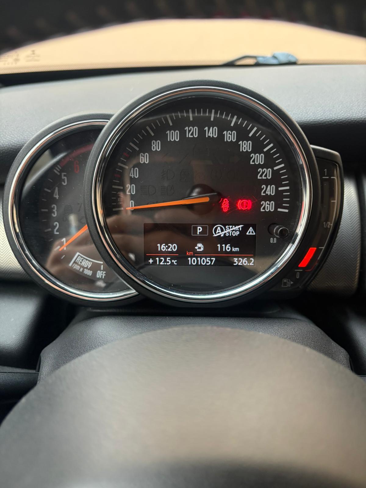 Mini 2.0 Cooper SD aut. Hype 5 porte