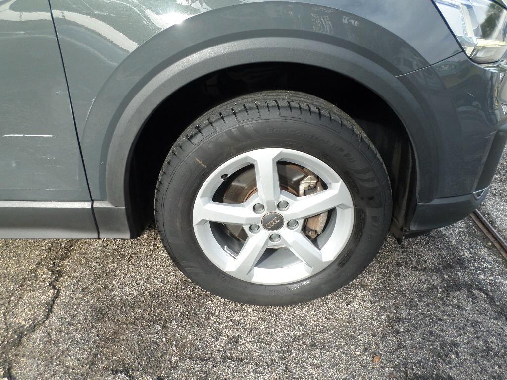 Audi Q2 30 TDI S tronic Business