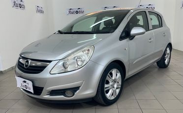 Opel Corsa 1.2 Benzina - 2007 *NEOPATENTATI*