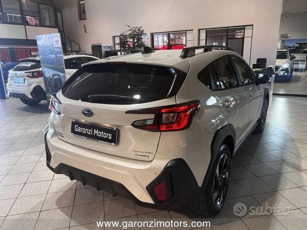 Subaru Crosstrek 2.0i e-Boxer MHEV CVT Linear...