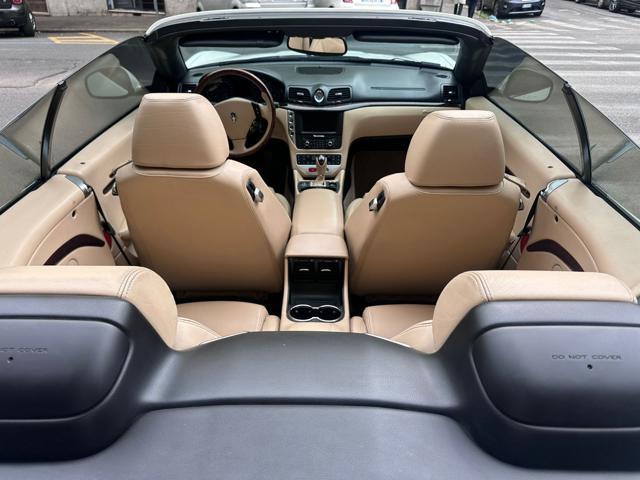 MASERATI GranCabrio 4.7 V8-Full Optional