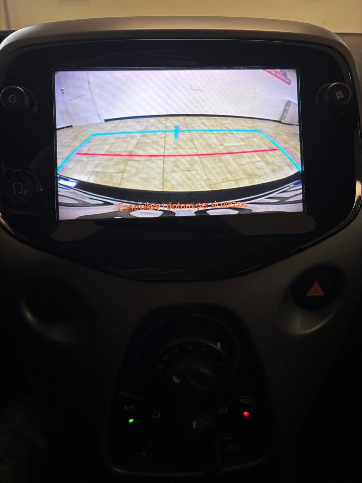 TOYOTA AYGO ANNO 2019 BZ 1.0 ADATTA NEOPATENTATI KM 48 MILA